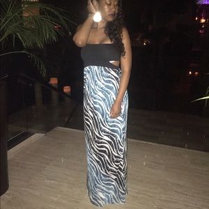 Maxi side cut out dress